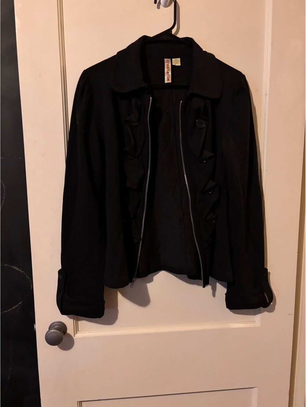 Eye Shadow black zip front jacket XL